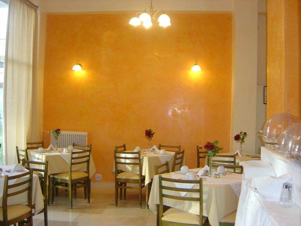 Hotel Dalia Corfu  Exterior foto
